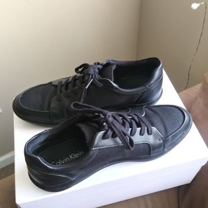 Calvin Klein Macabee Brushed Leather Sneakers